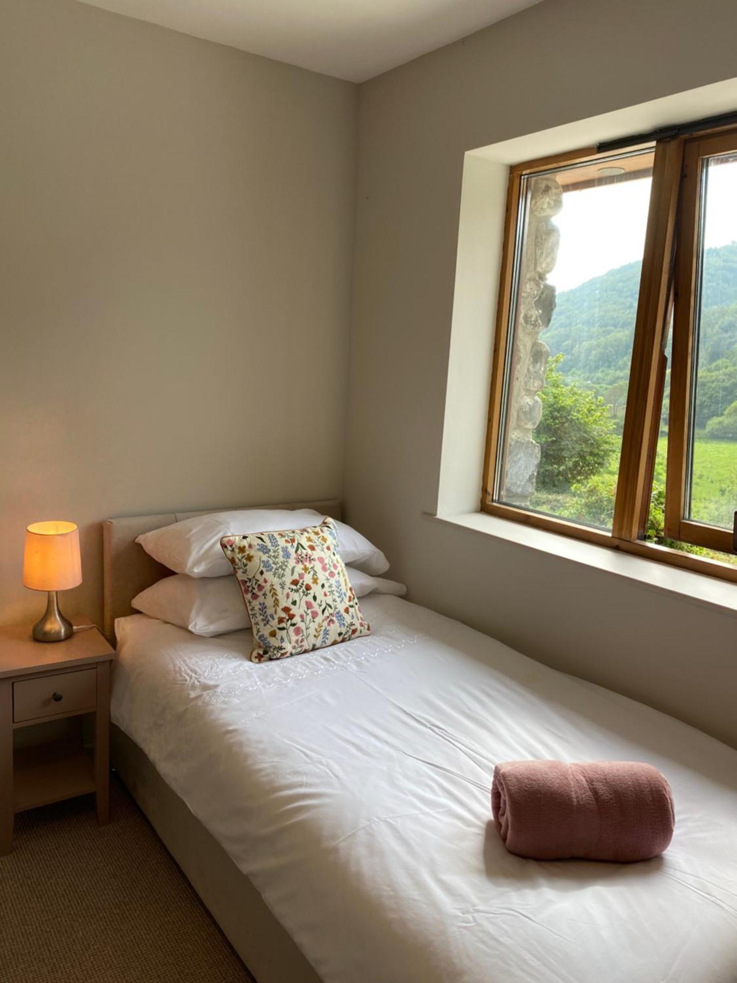 Llety Cynnes Villa Machynlleth Ngoại thất bức ảnh